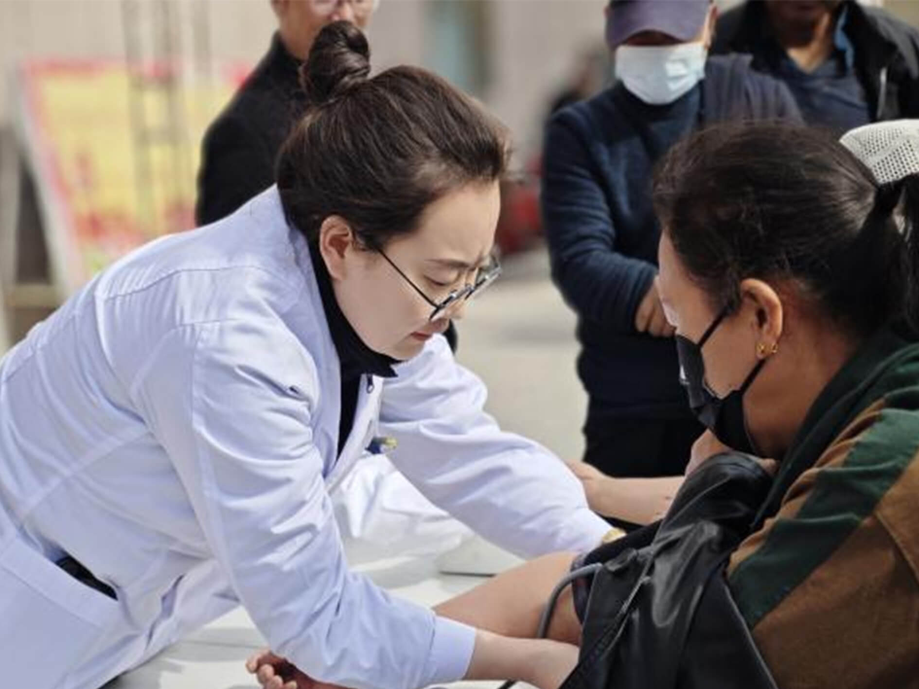 心系公益 生生不息 | 以愛(ài)為名，他們是健康路上最溫暖的“追鋒者”